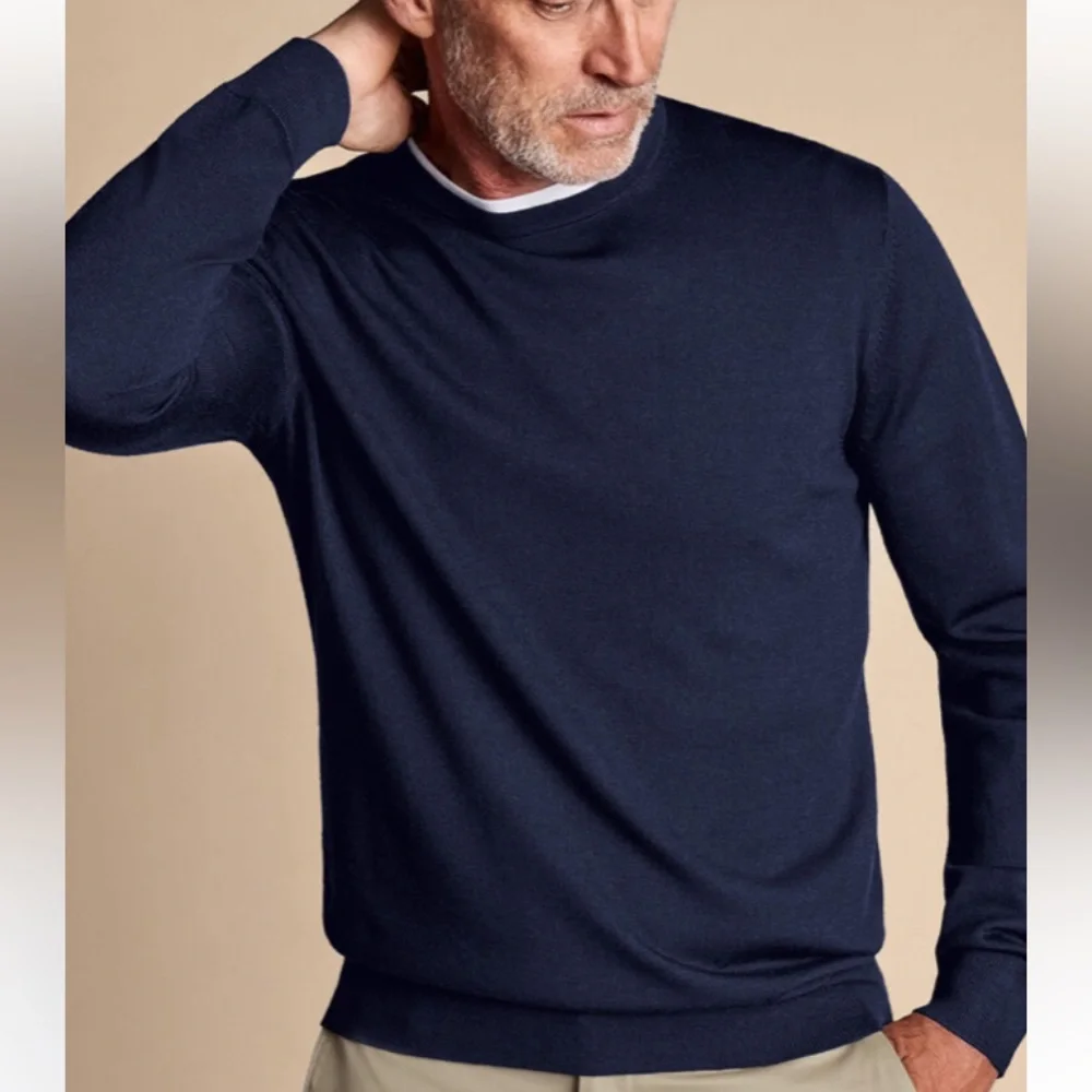 Banana Republic stunning blue Italian Yarn by Baruffa stretchy sweater.